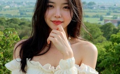 穷山村女娃性事